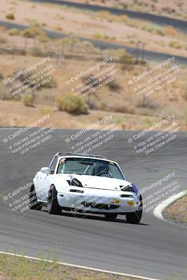 media/Jul-30-2022-Extreme Speed Twilight (Sat) [[245dd23dbe]]/Orange Inter Low/200PM Turn 11/